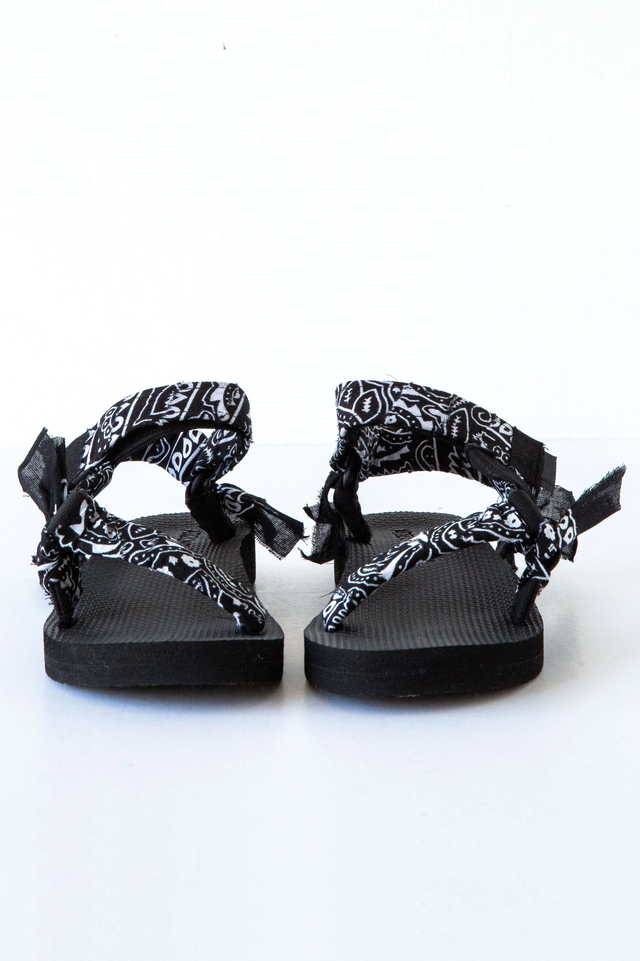 Arizona Love Trekky Black Sandal