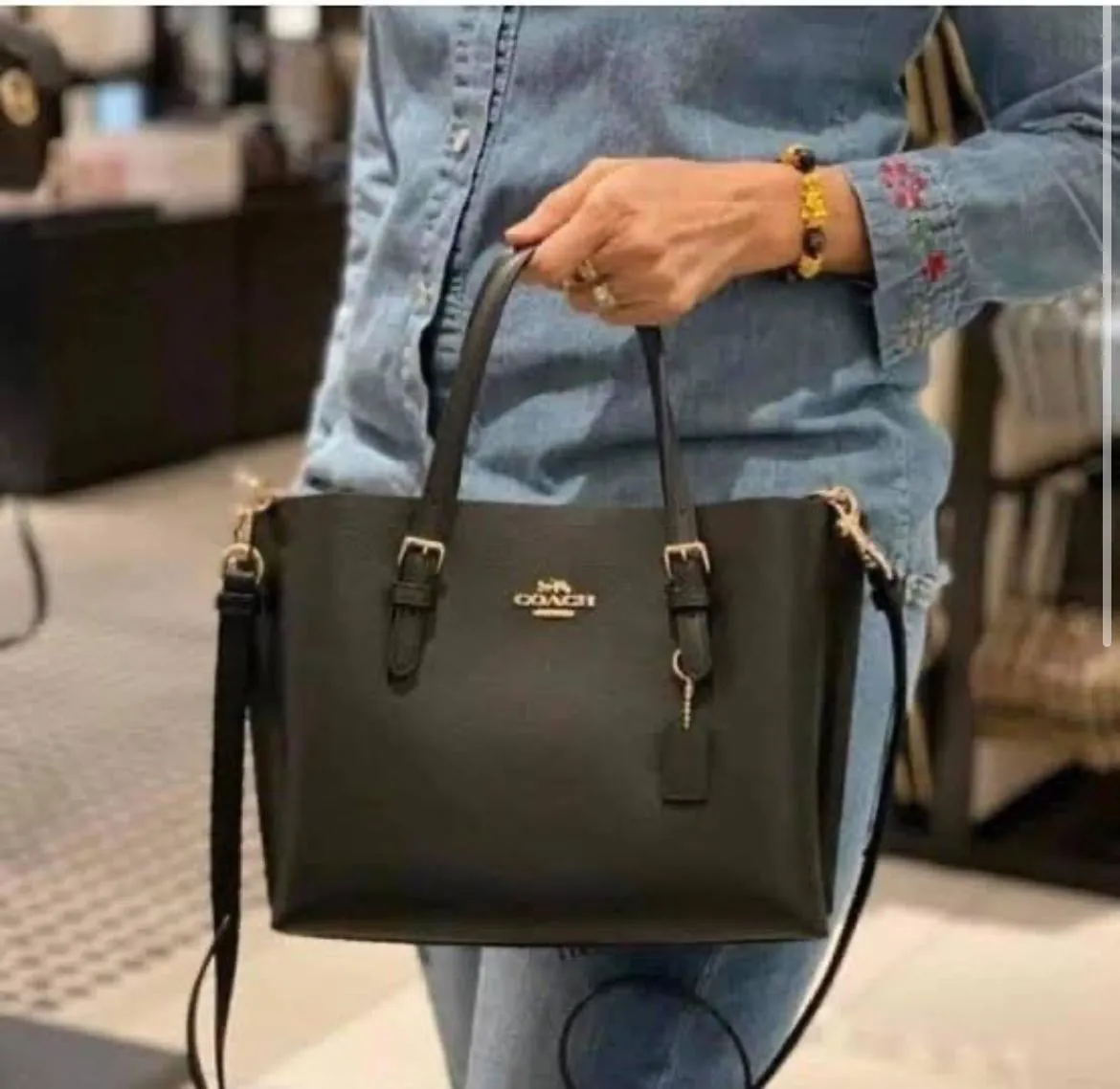 COACH Mollie Tote 25 - (Black)