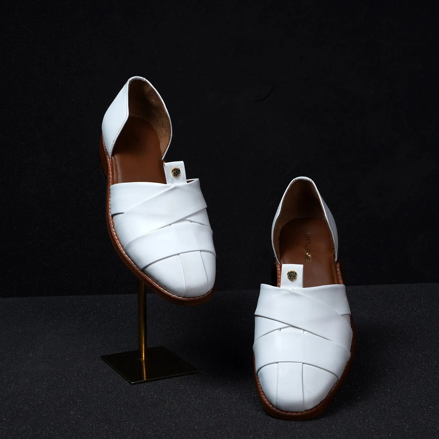 Cross Strapped White Peshawari Sandal