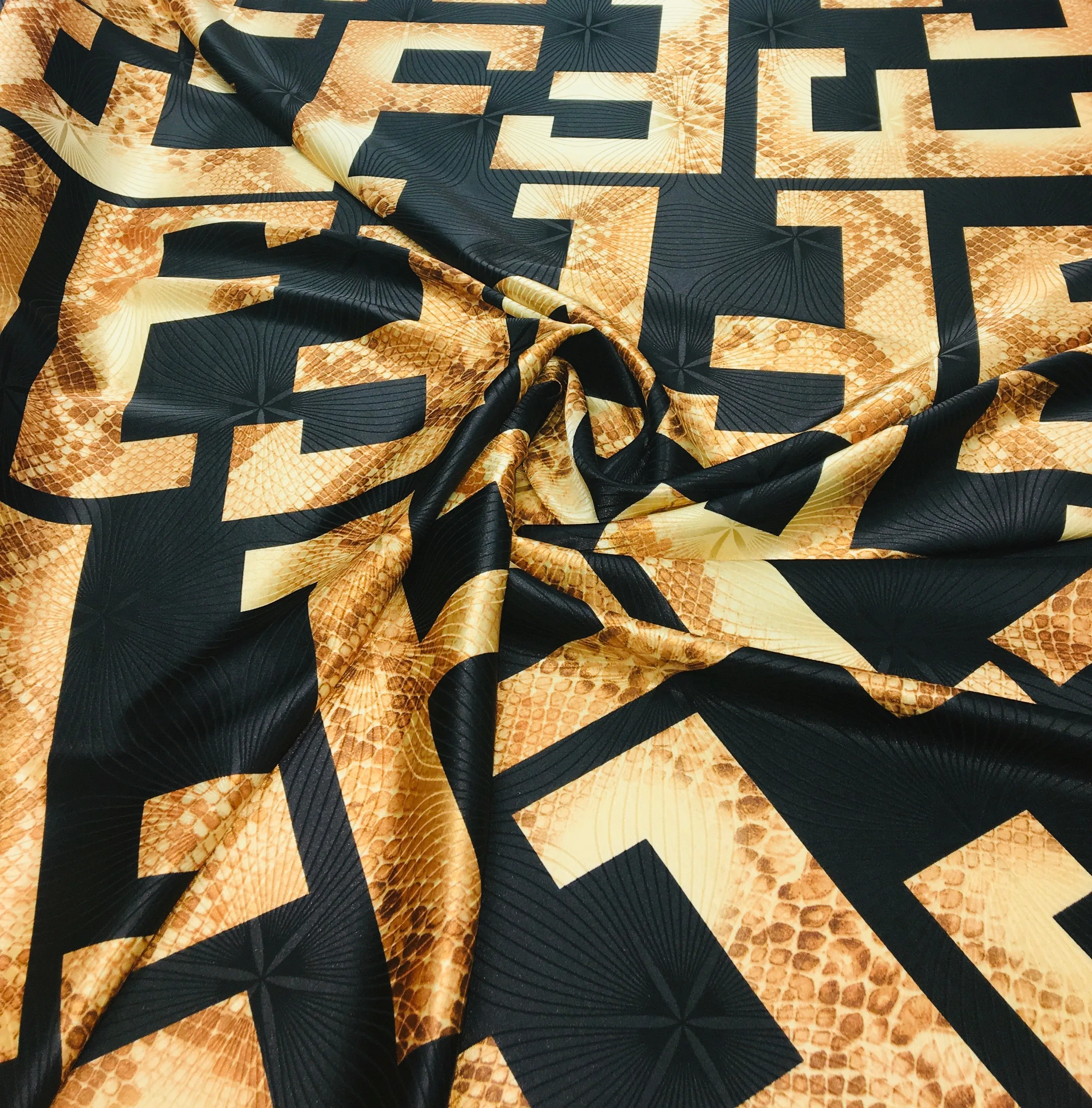 Fendi Design Silky Print