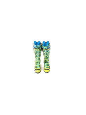 Green/Blue Spiderweb Design on Black Kickpads