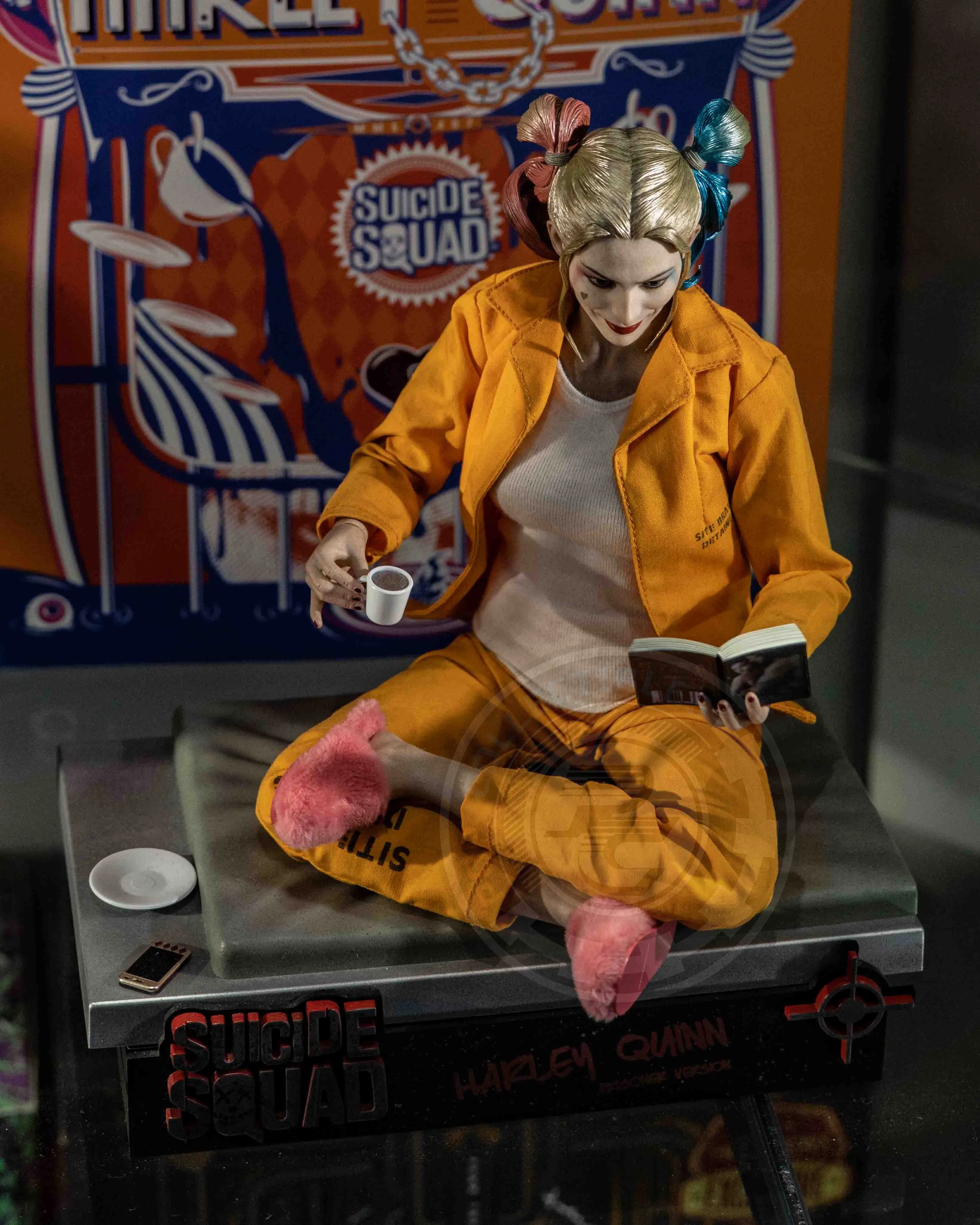 Hot toys MMS407 DC Suicide Squad Harley Quinn Prisoner Version