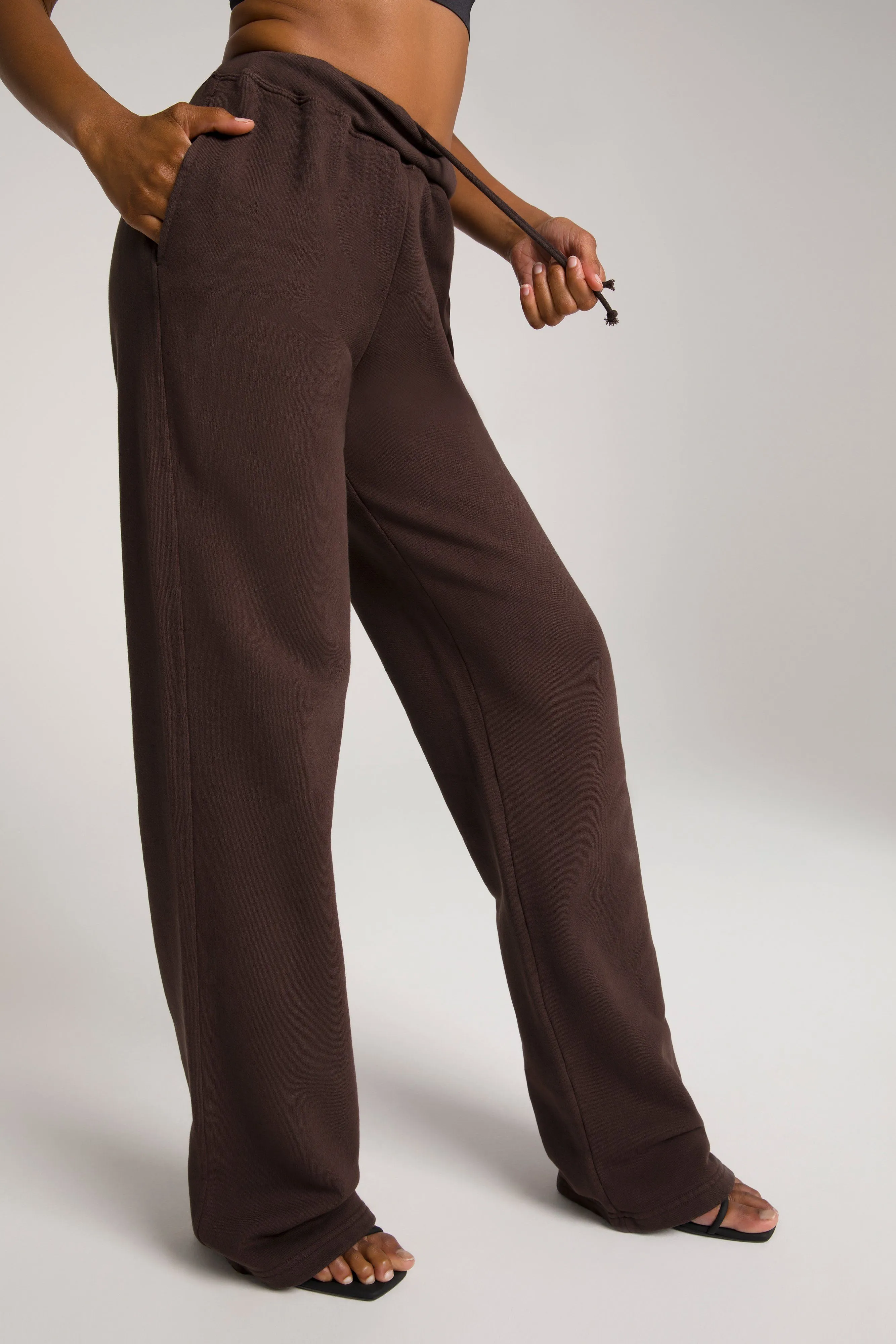 WIDE LEG SWEATPANTS | COFFEE001